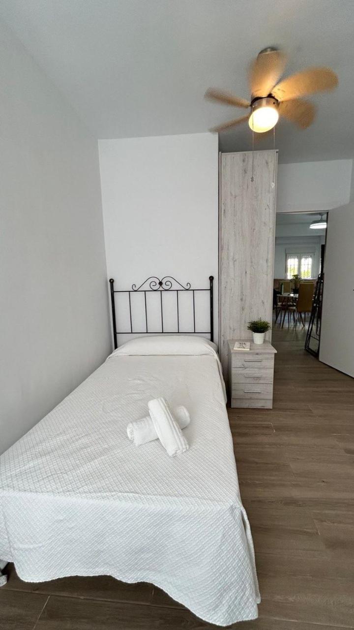 Piso Compartido Delyrent Acosta Hostel Jaen Exterior photo