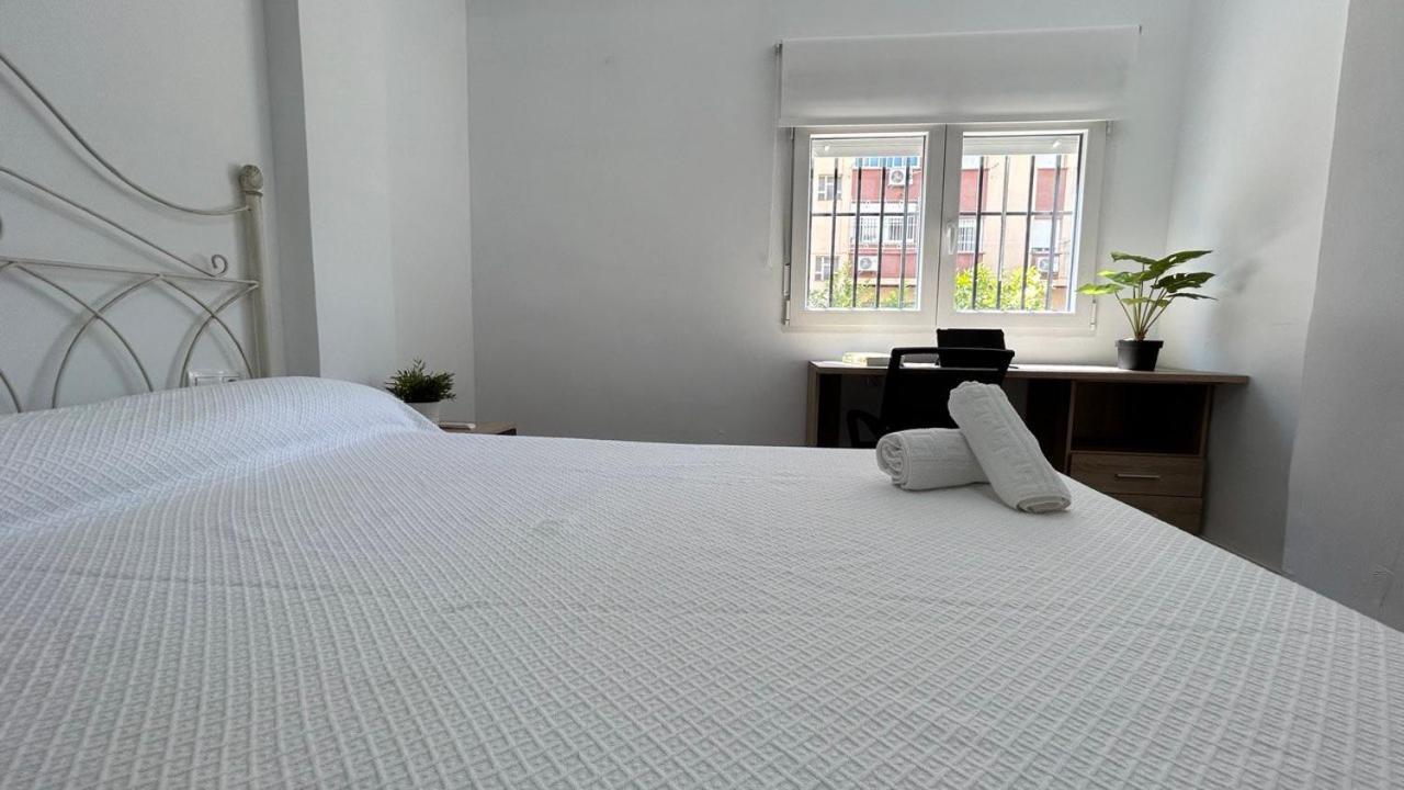 Piso Compartido Delyrent Acosta Hostel Jaen Exterior photo